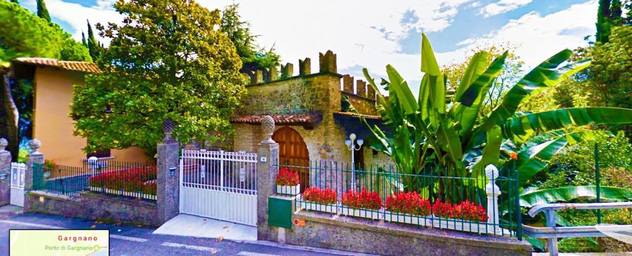 Villa Pinetina Gargnano Bagian luar foto