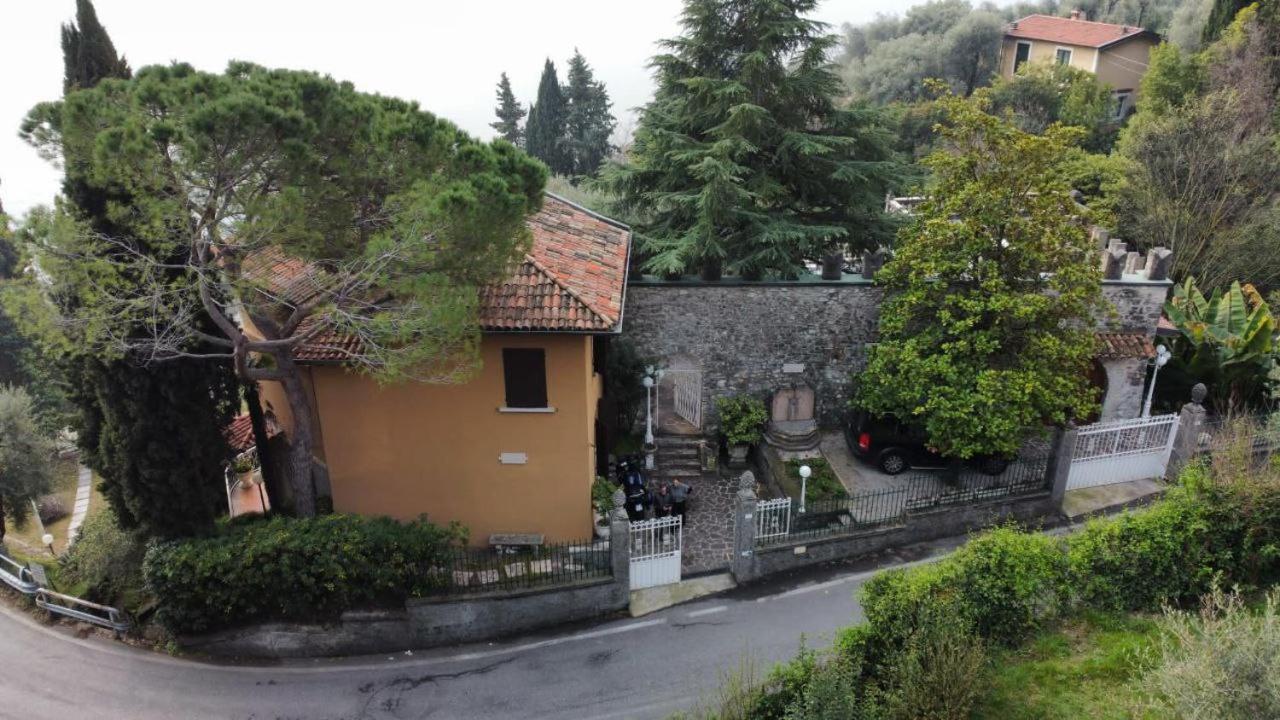 Villa Pinetina Gargnano Bagian luar foto